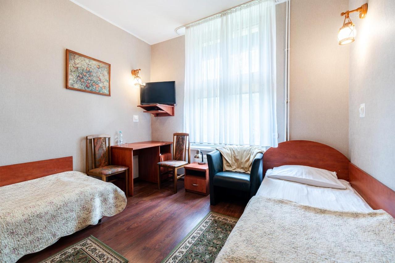 Hotel Pod Zamkiem Olsztyn  Esterno foto